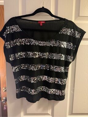 BONGO Black Sequin Stripe Crop Top